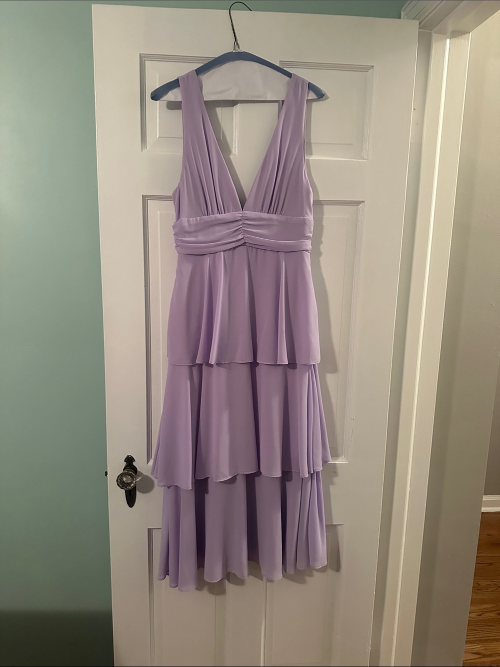 Lulu's Lavender V-Neck Tiered High-Low Dress